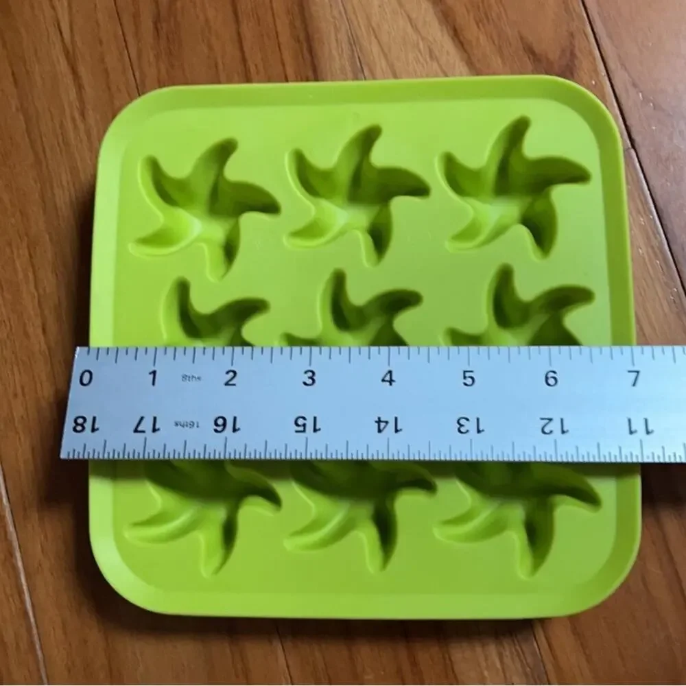 Silicone star shape mold for candy, gummies, chocolate, ice, soap etc